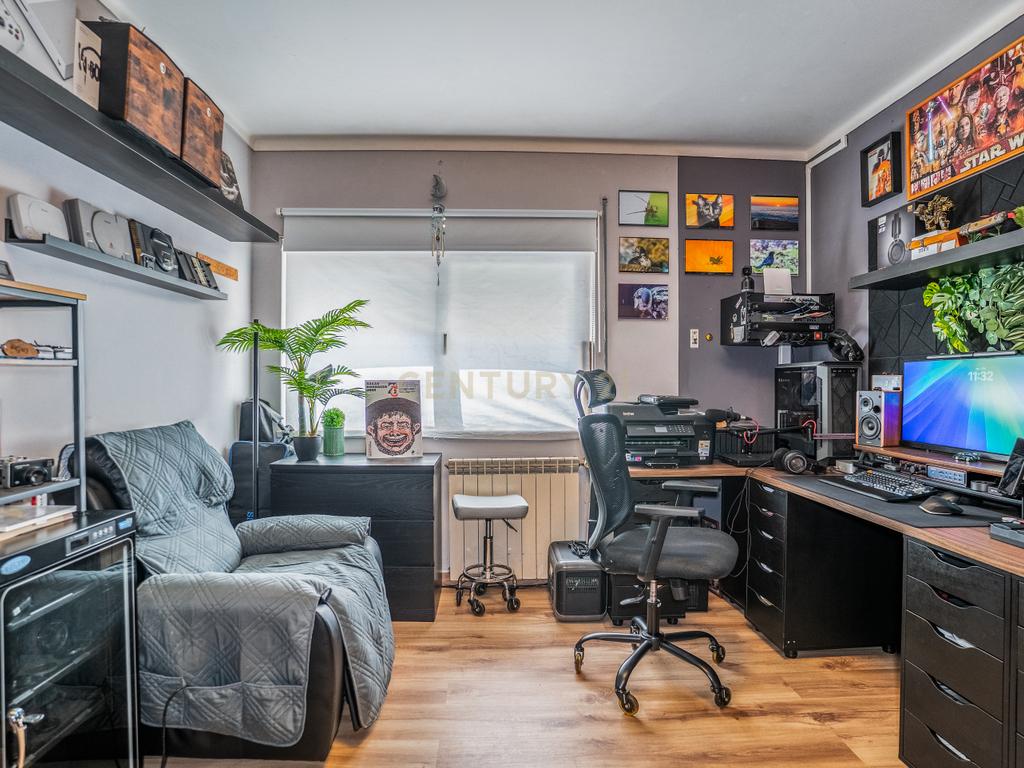 Apartamento Duplex T3+2 com Garagem Box - Image 23