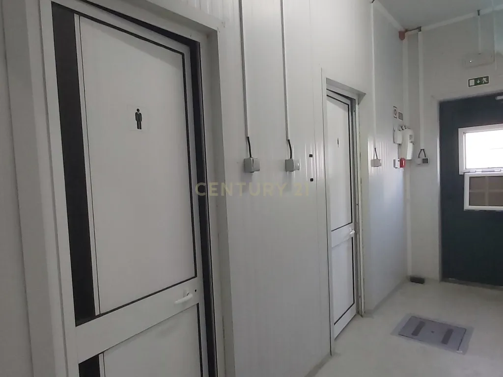 🚀 Expanda o Seu Negócio com Este Pavilhão Pronto a Produzir** Beja, Serpa  - Image 13