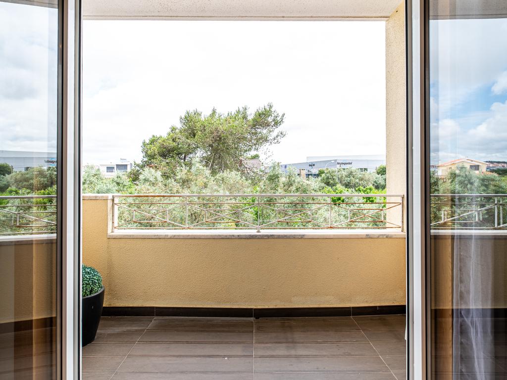 Apartamento T3+1 com Sótão de 100m² na Abrunheira – Oportunidade Única!   - Image 41