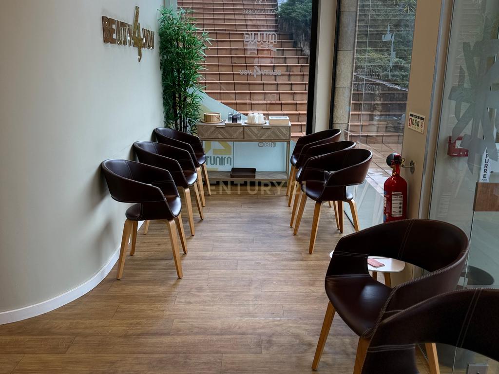 Espaço Clínico Preparado para Área da Saúde – Coimbra - Image 6