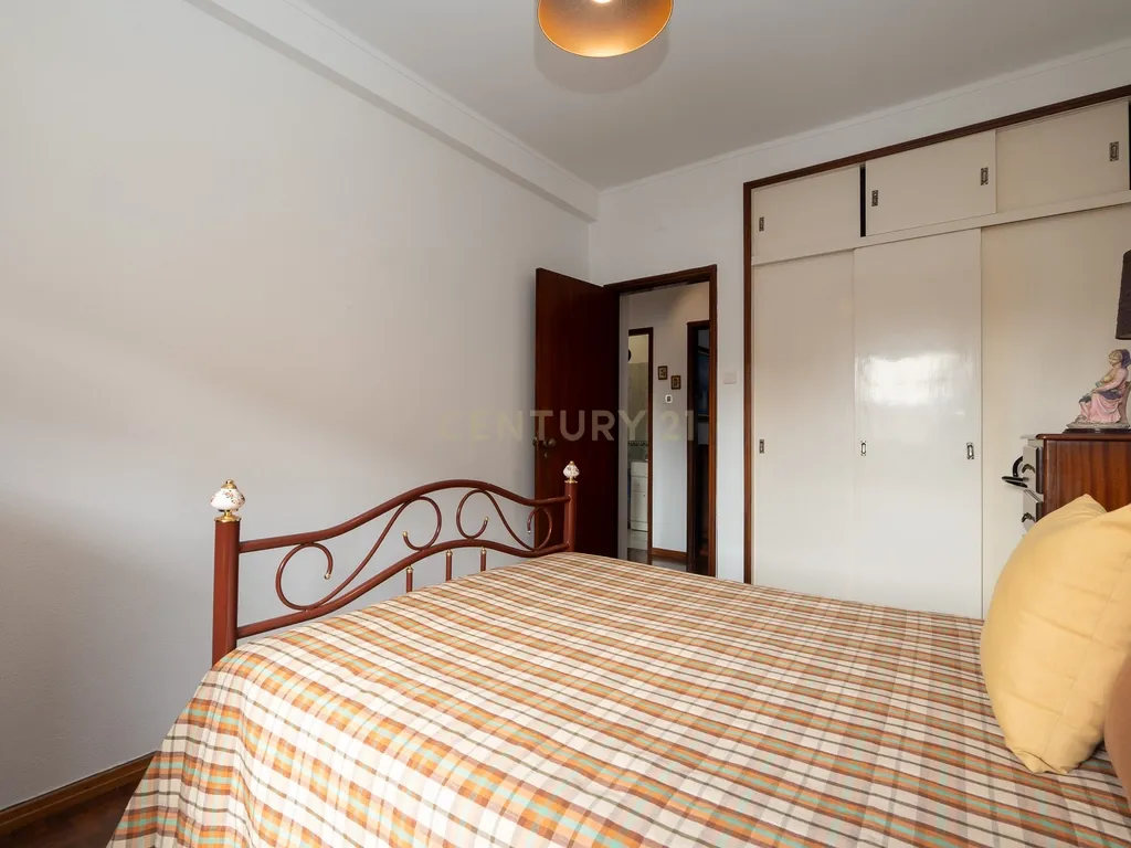 T2 no coração de Peniche | Rua Garrett | Oportunidade para viver ou rentabilizar🚨🚨🚨 - Image 12