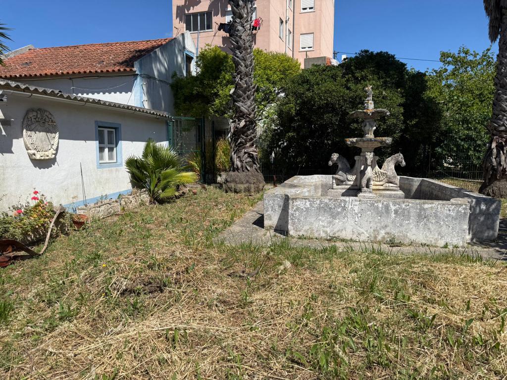 Moradias inseridas em terreno de 2400 m2 - Image 12