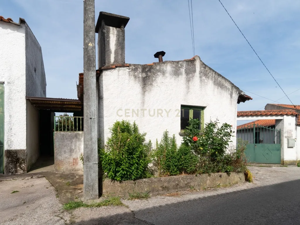 Moradia p/reconstrução com terreno no Forcado – Vila Nova de Poiares - Image 19