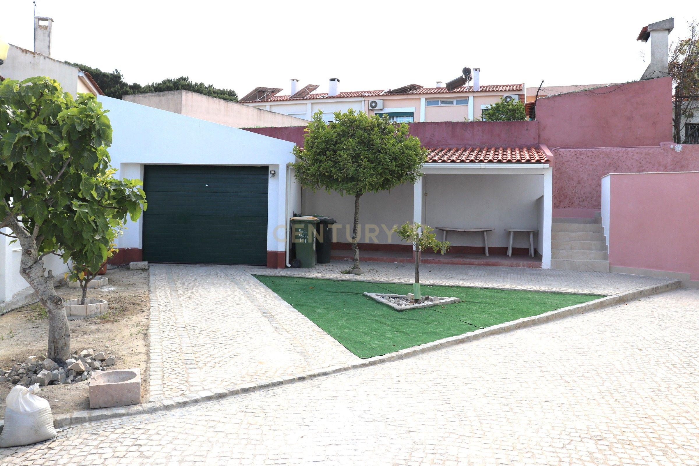 Moradia T1+1 nos Olivais Sul  - Image 3
