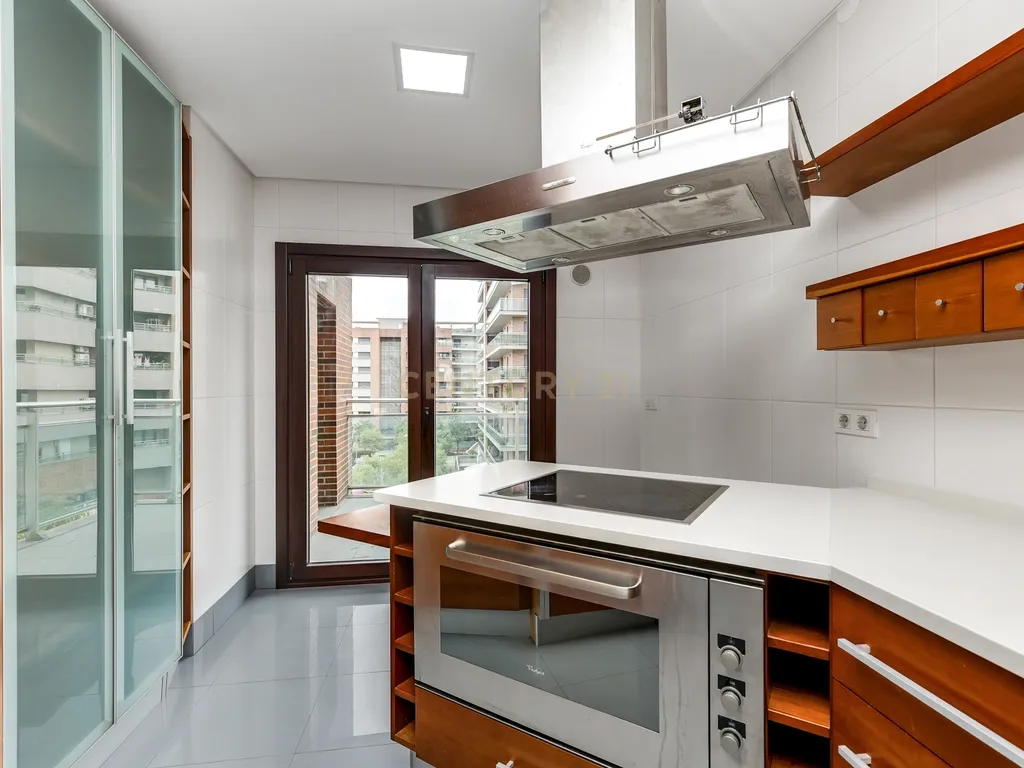 T3 na Urbanização Malvarosa - Alverca - com garagem - Image 9