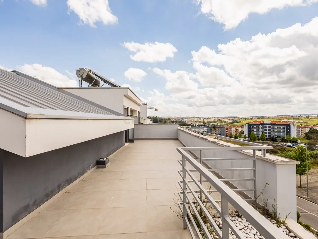 Duplex Moderno (2021) com Terraço Privativo | Santa Clara - Parceiros - Image 17