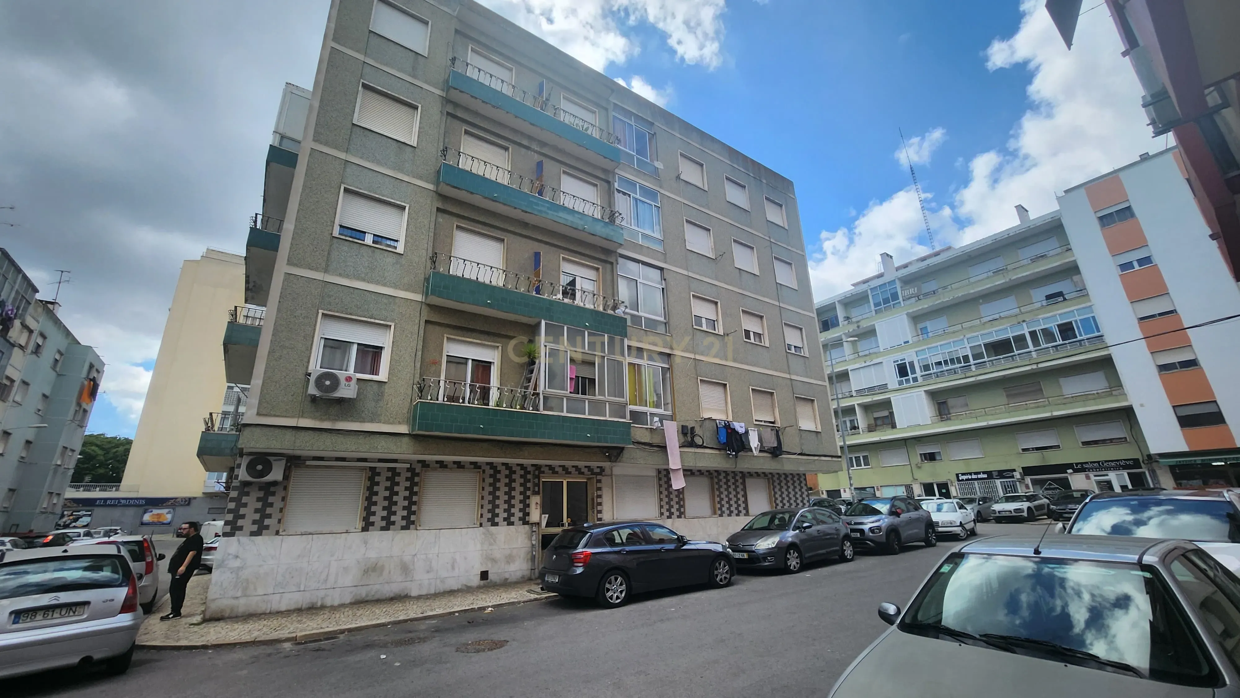 Apartamento T2 em Odivelas - Renda vitalícia - Image 1