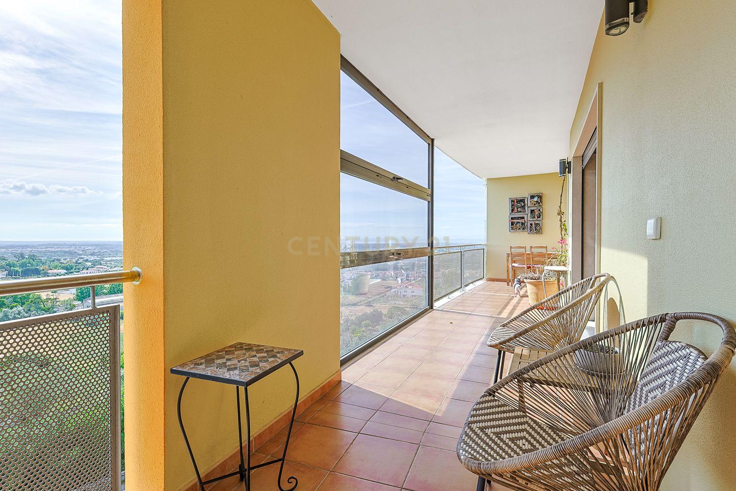 PALMELA, Quinta dos Caracóis » Apartamento T3 + Box de Garagem - Arrendamento - View 2