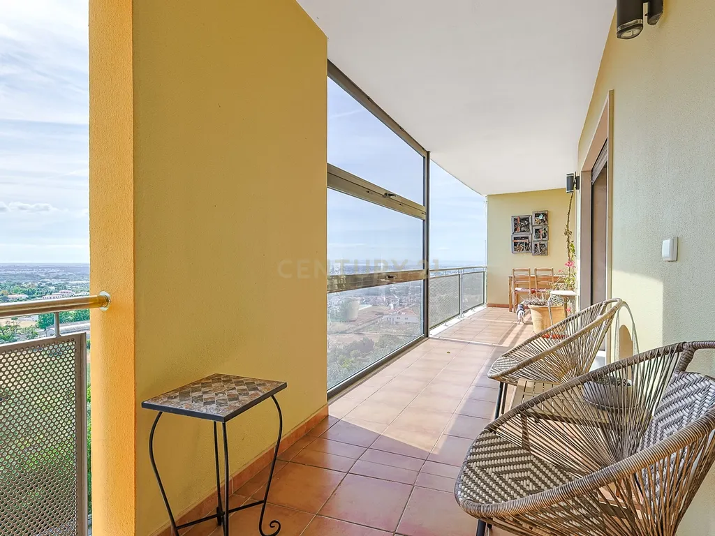 PALMELA, Quinta dos Caracóis » Apartamento T3 + Box de Garagem - Arrendamento - Image 2