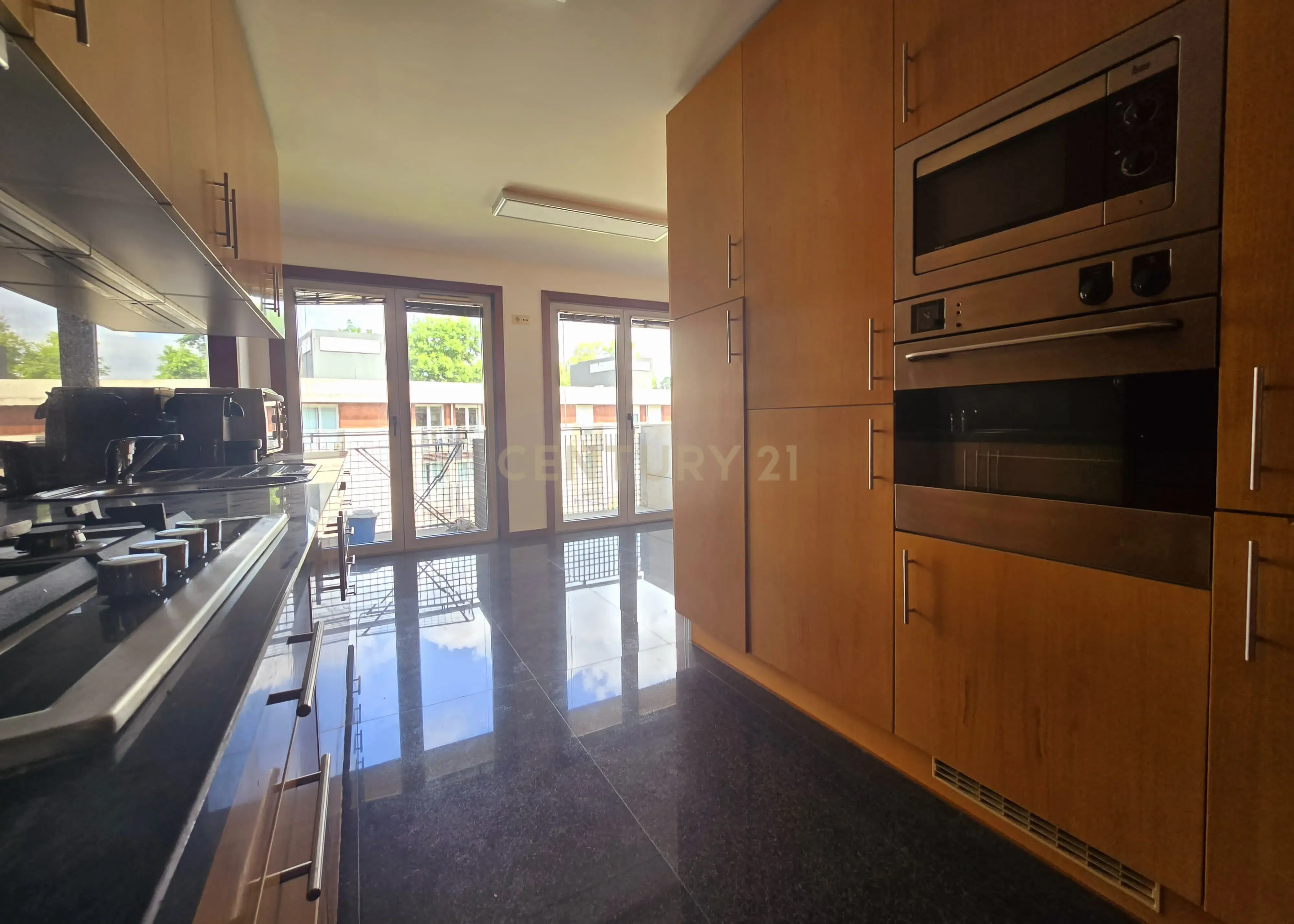 Apartamento T3 no centro da cidade de Guimarães - Image 7