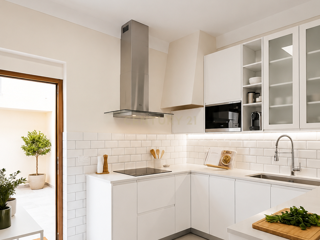 APARTAMENTO T6 NO CORAÇÃO DA CIDADE, EM SETÚBAL - Image 4