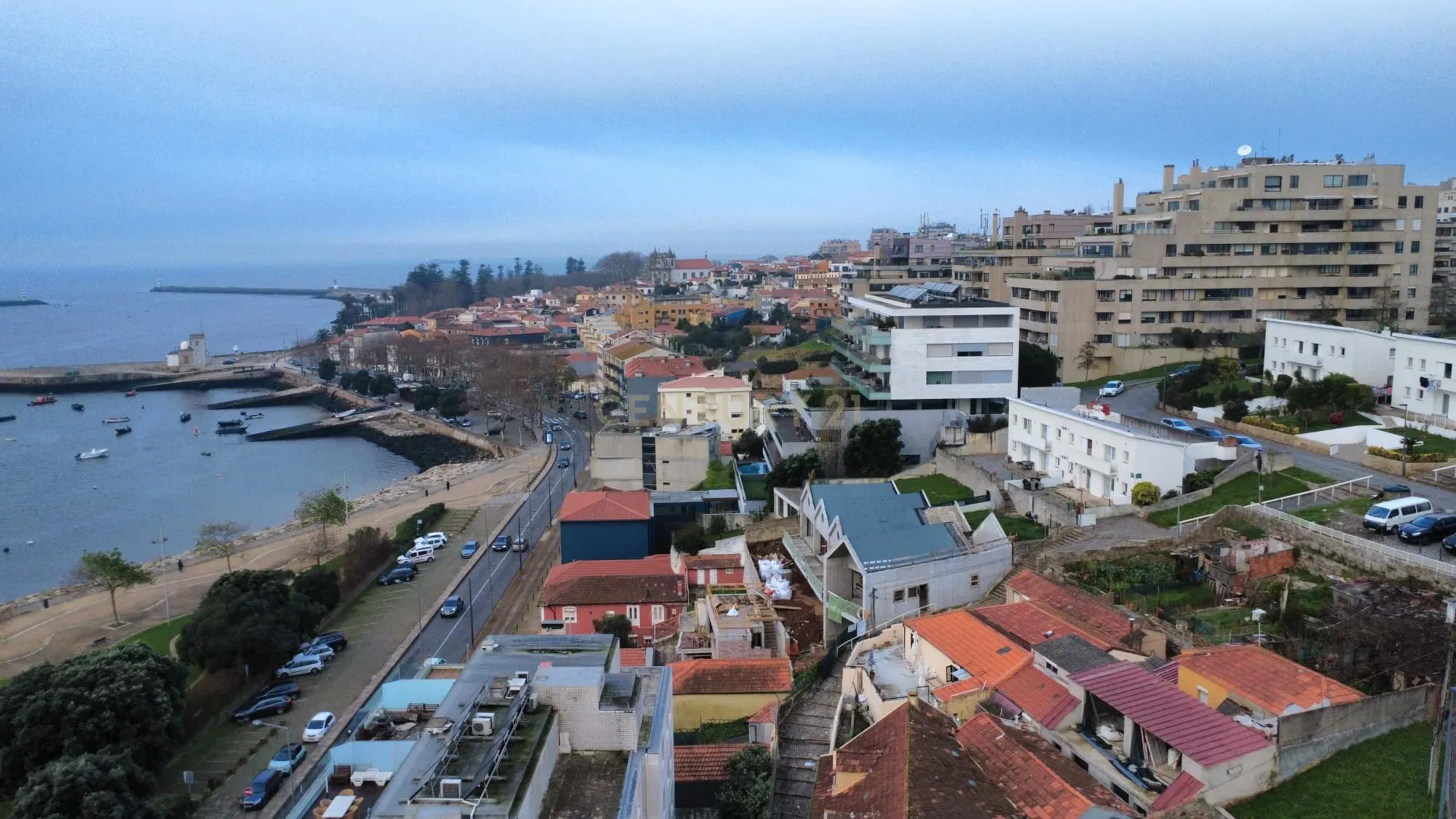 Fotografia 9 de Luxo na Foz do Douro, com vistas mar e rio