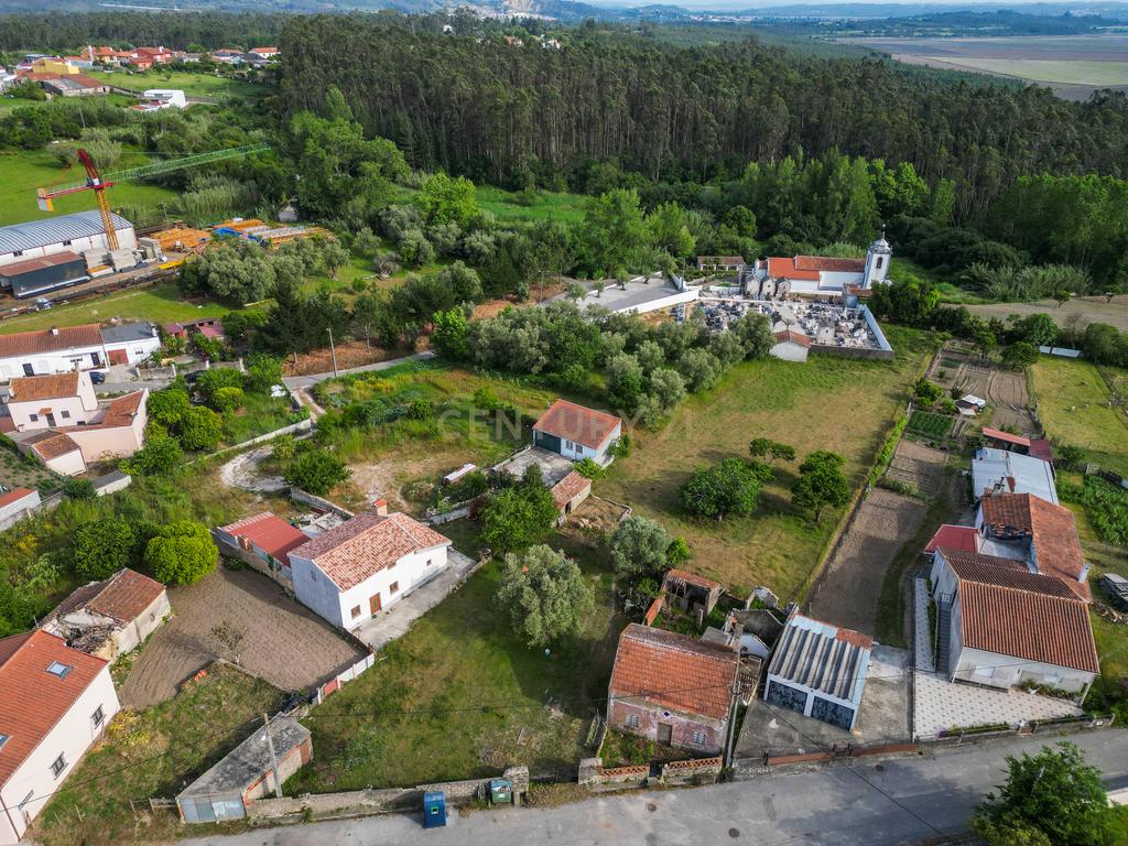Moradia para Reabilitar com Terreno de 2.590m² em Gatões – Montemor-o-Velho - Image 5