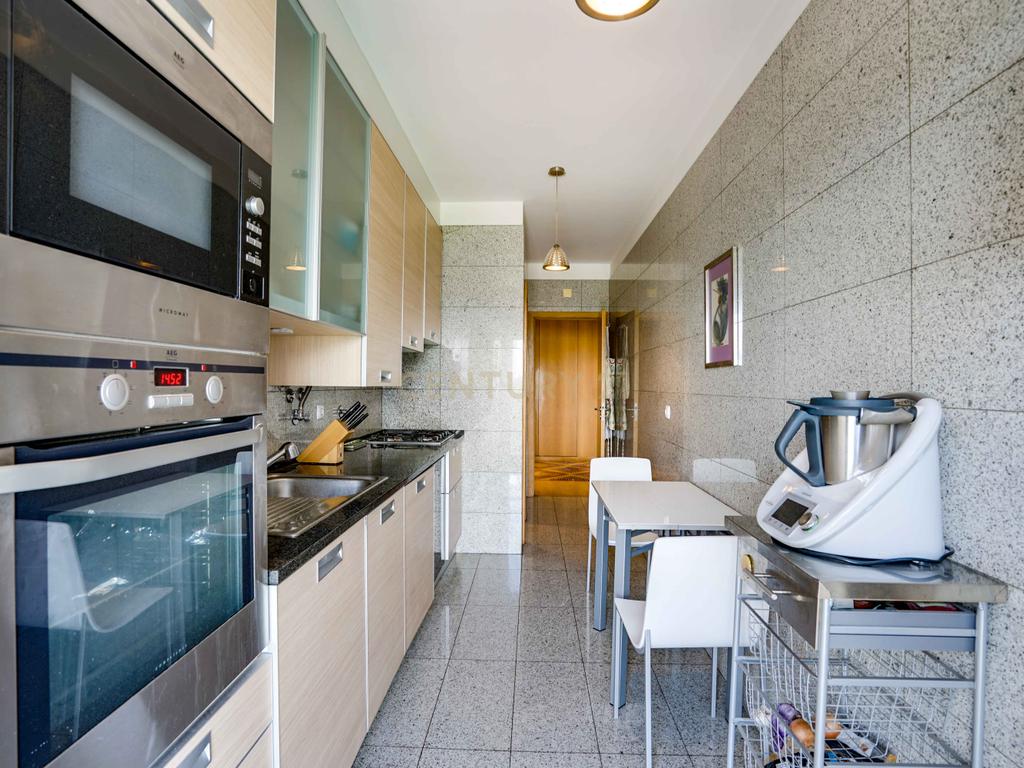 Apartamento T3 no Parque das Nações com Vista Panorâmica para o rio  - Image 16