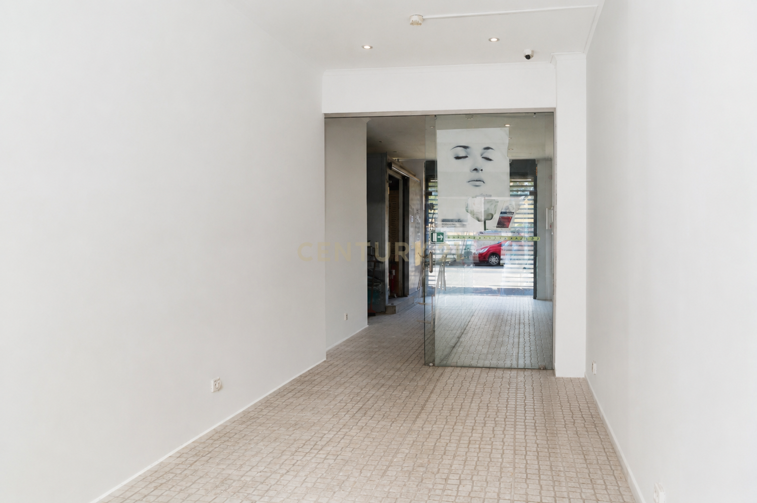 Fotografia 4 de Loja em Benfica, Lisboa - 62m²