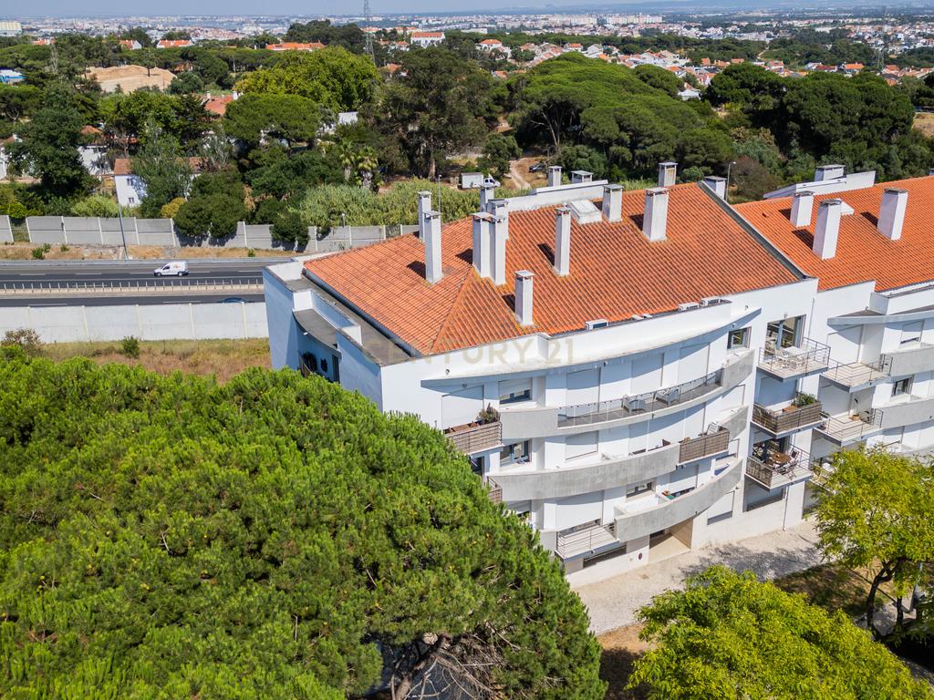 T2 com 115m² na Quinta de São Macário | Varandas | Elevador | Arrecadação | Vista de mar subtil - Image 44