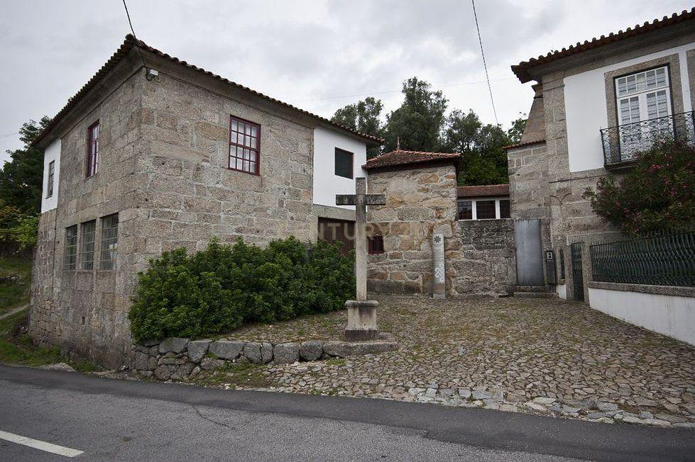 Terreno para Moradia Térrea em Travassos, Póvoa de Lanhoso - Image 9