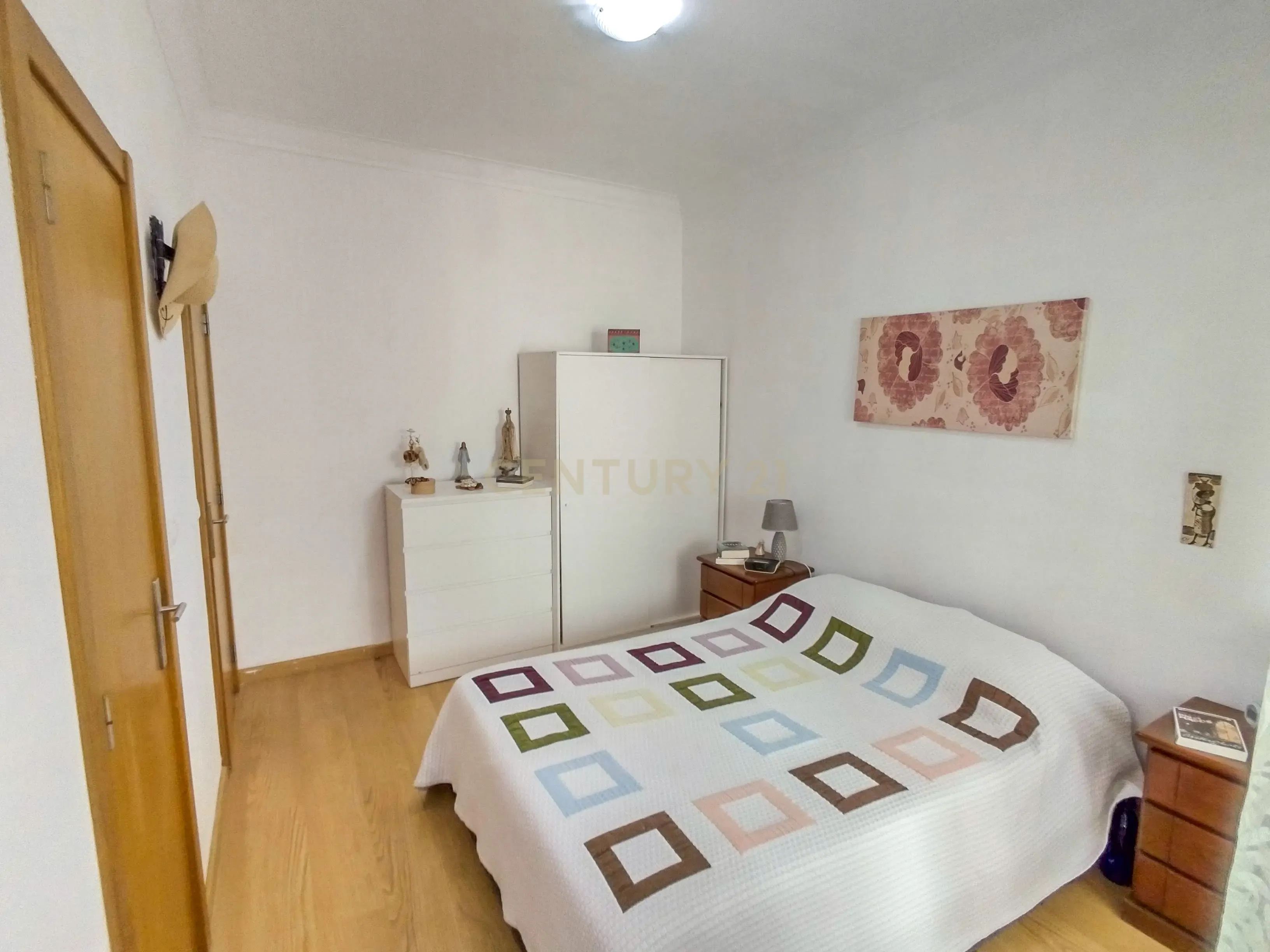 Apartamento T2 Venteira / Amadora - Image 5