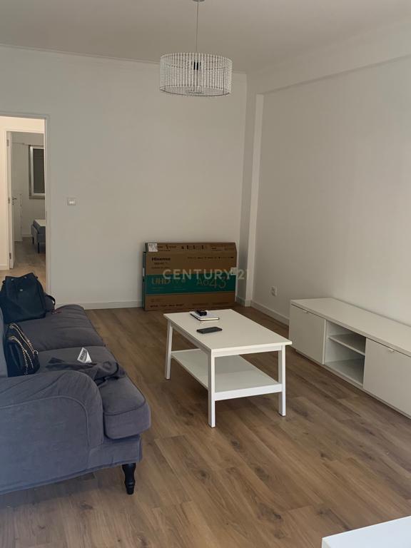 Apartamento para Investimento Metro de Alfornelos - Image 9