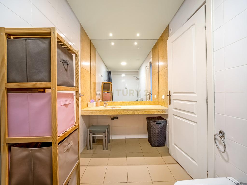 Moderno T1 perto da praia - Image 17