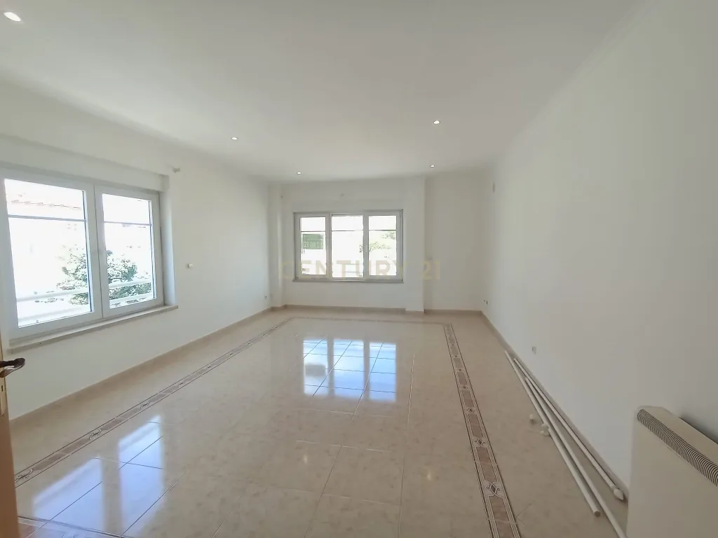 Apartamento T3 na Costa da Caparica - Image 23