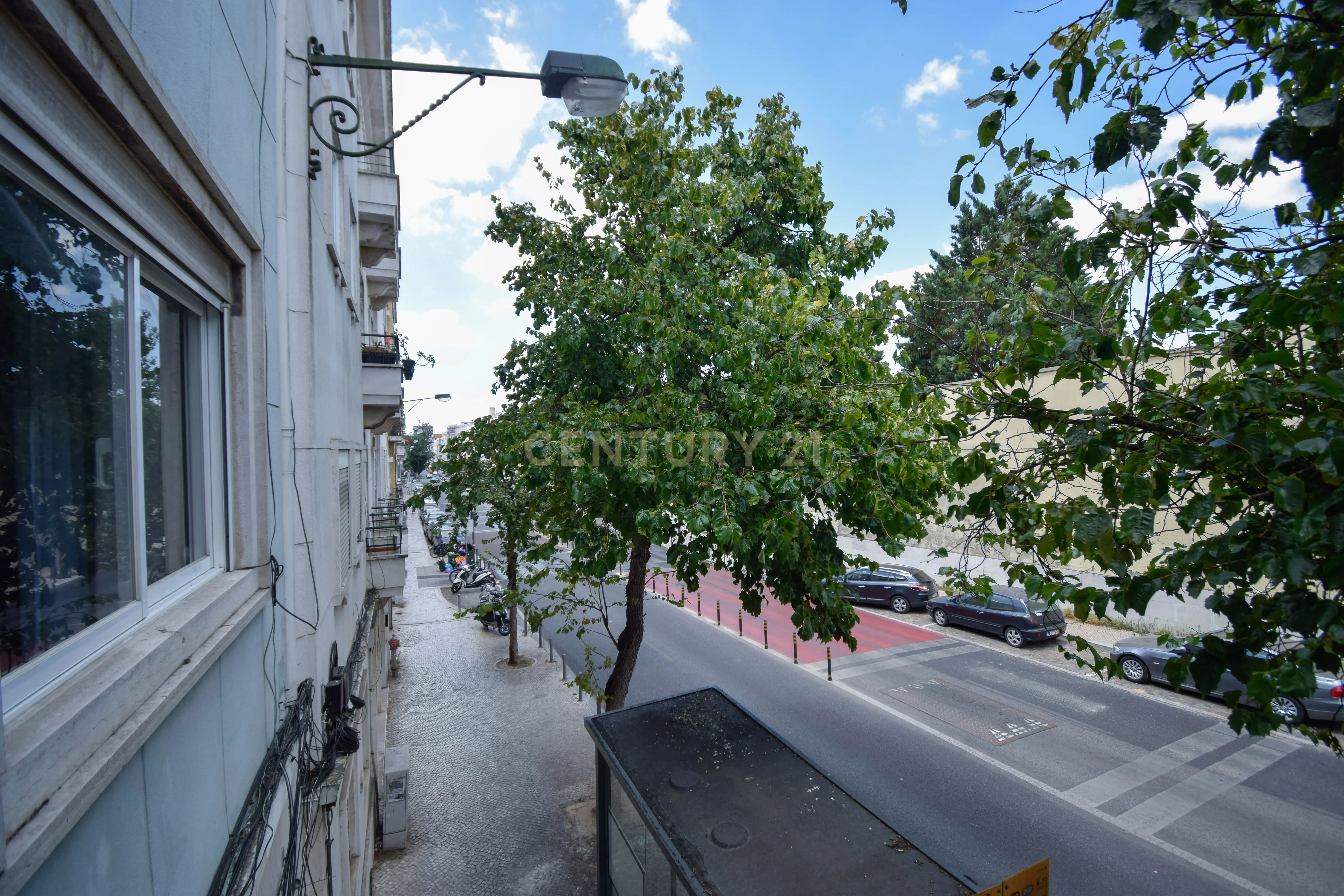 Fotografia 9 de Apartamento T5 | 137 m² | 1.º Andar | Penha de França – Lisboa