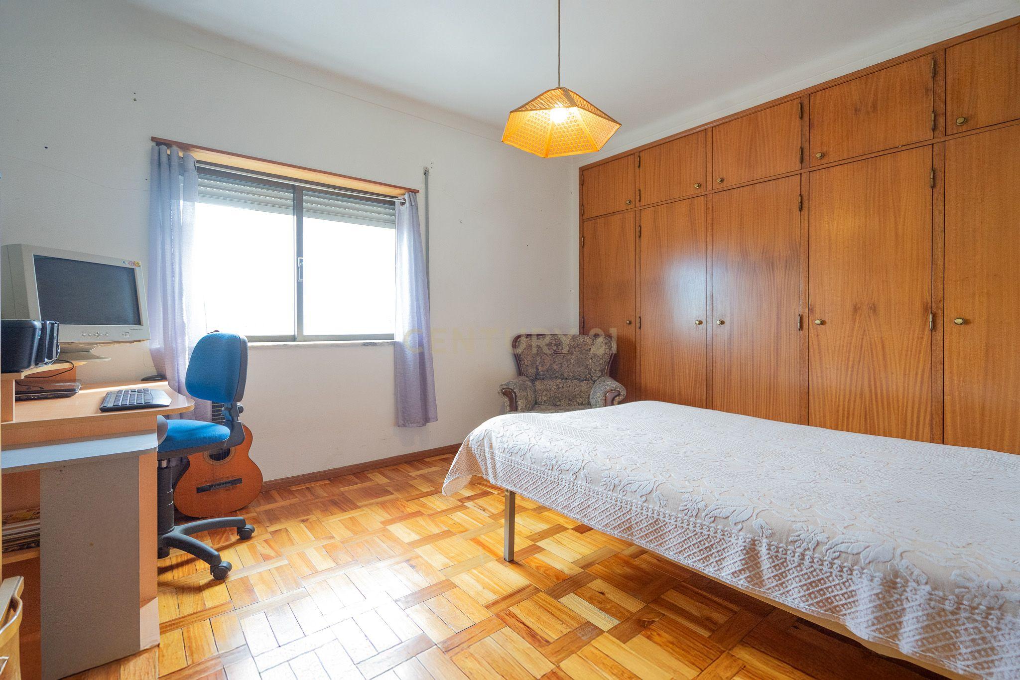 Moradia T3 com jardim e logradouro - Lousã em zona tranquila - Image 38