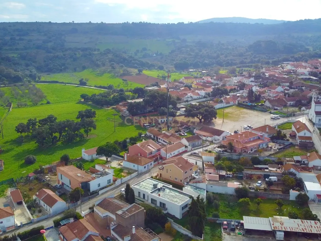 Moradia T5 Isolada, com Dois Pisos, Elevador e Terraço, com 800m2 de Terreno , na Quinta do Anjo, Palmela - Image 53
