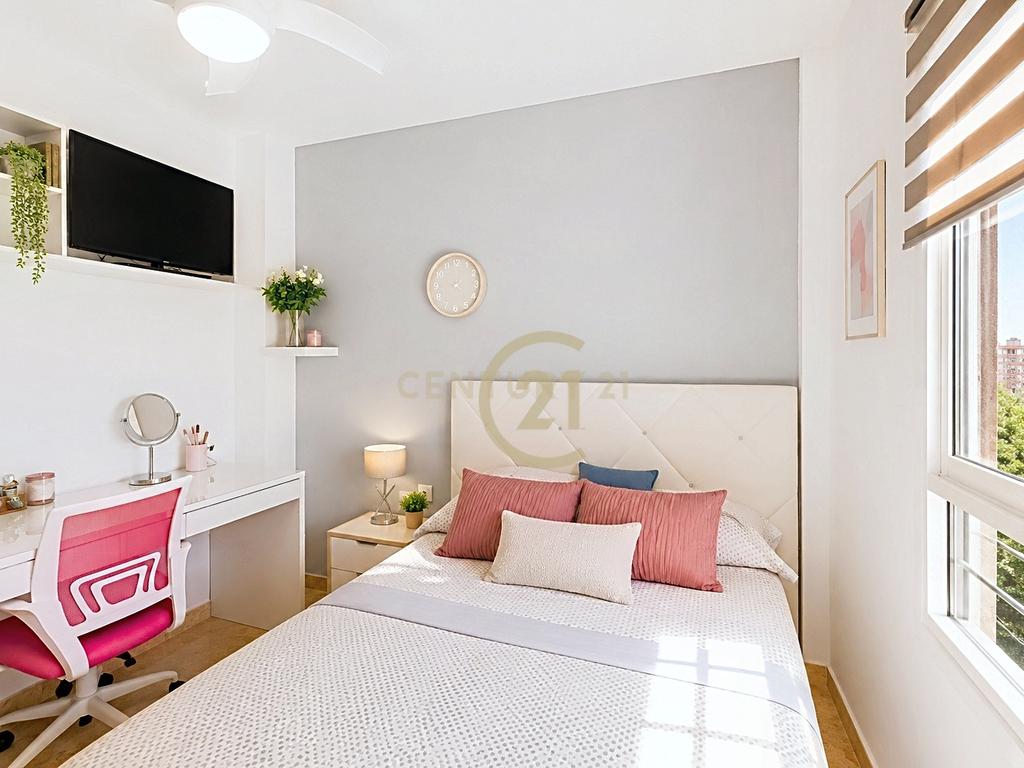 Cobertura de 5 Quartos com Terraço e Churrasqueira: Ideal para Família Numerosa ou Segregação em 2 Habitações! - Image 26