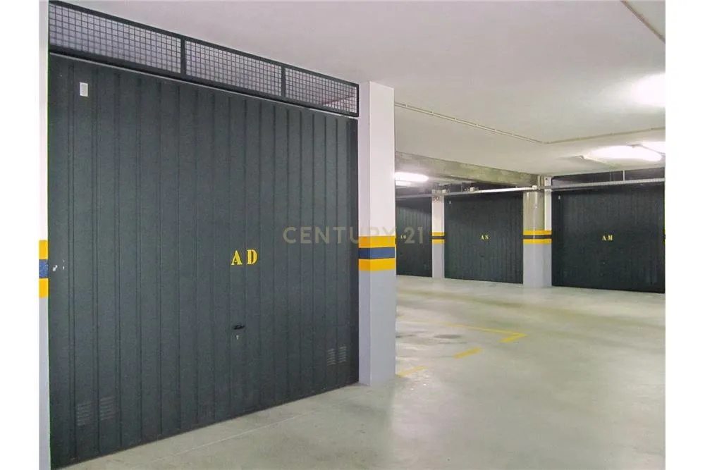 Apartamento T1 para arrendar, Pedrouços, ao Pólo Universitário - Image 10