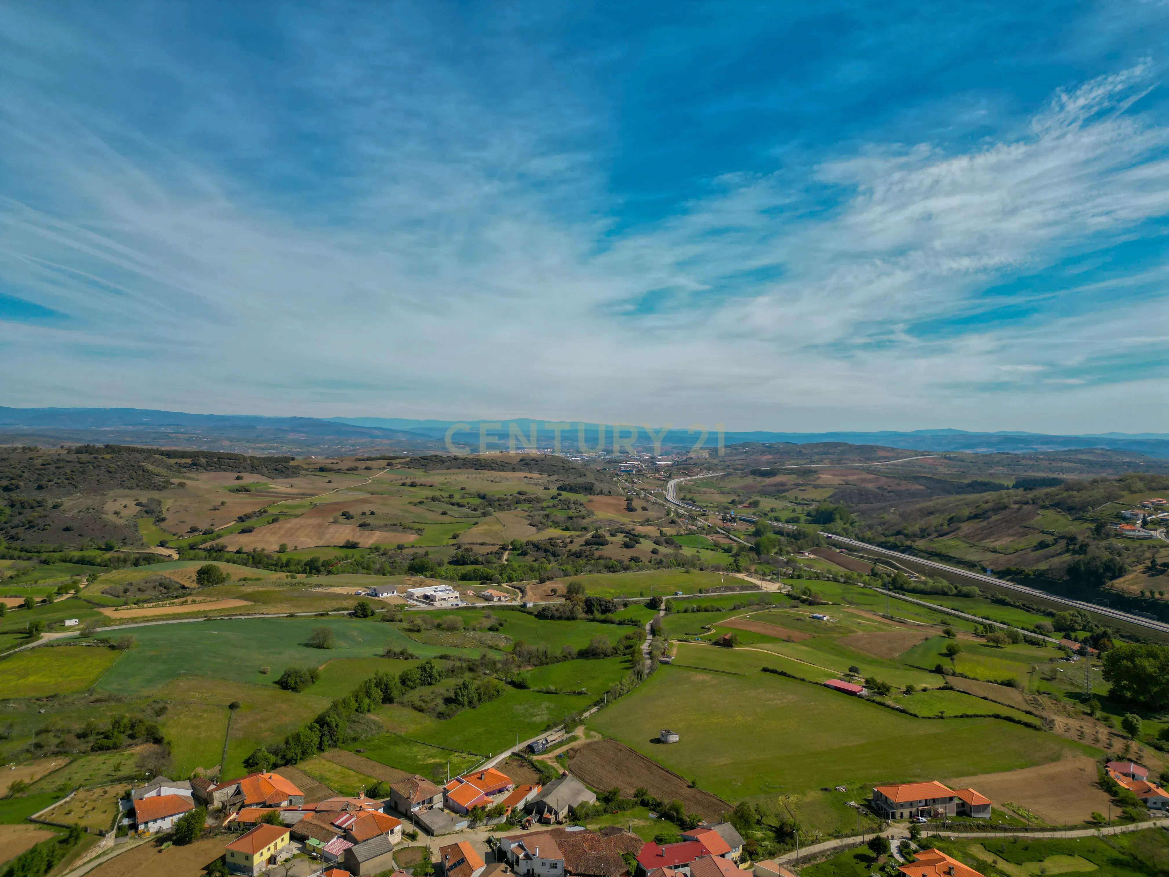 Fotografia 5 de Terreno Urbano em Rebordãos, Bragança