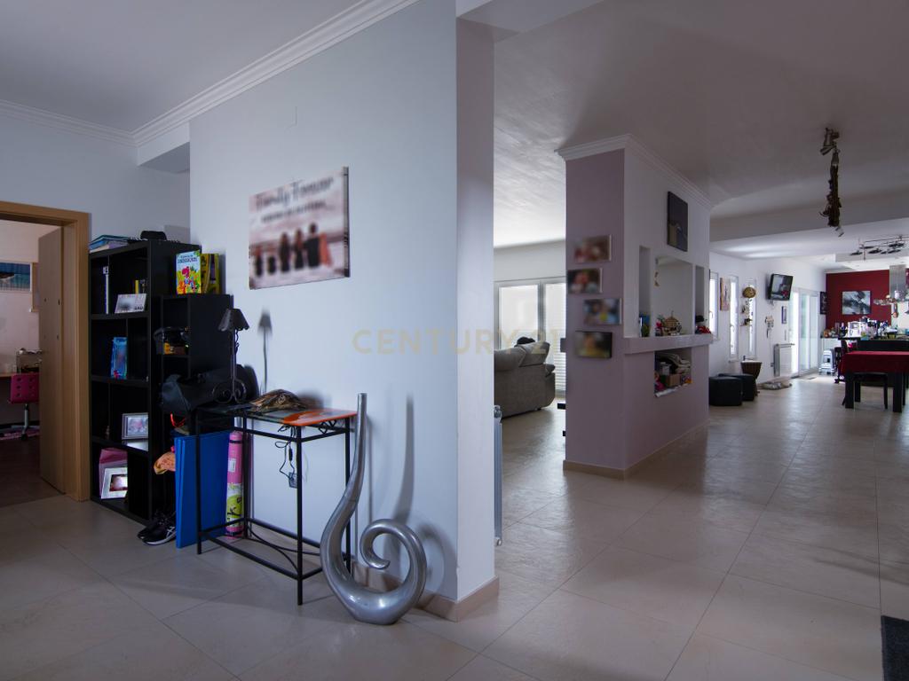 Moradia com Piscina em Vendas Novas - Image 45
