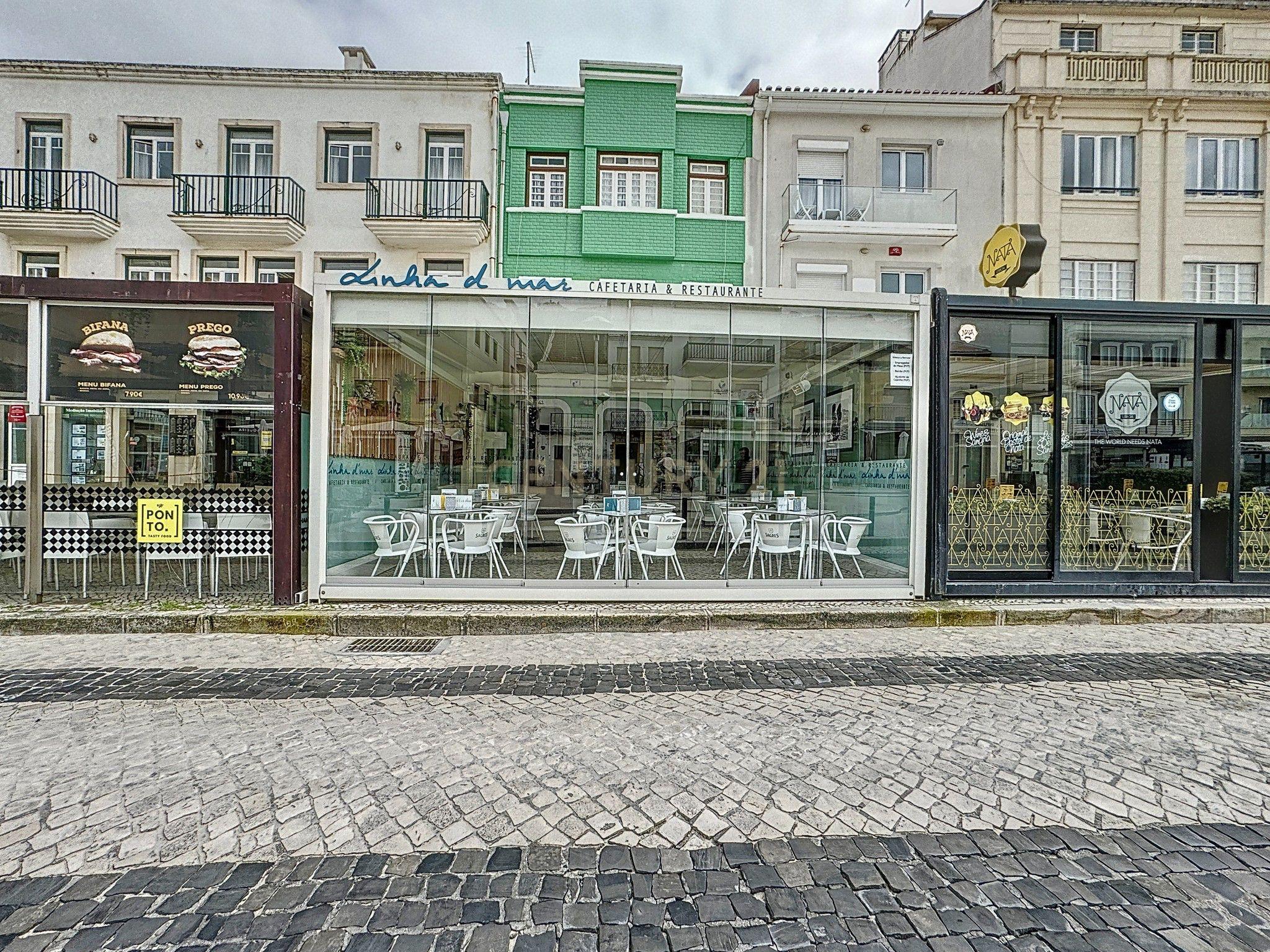 TRESPASSE - SNACK BAR - CAFÉ - PRAÇA SOUSA OLIVEIRA - NAZARÉ - Image 4