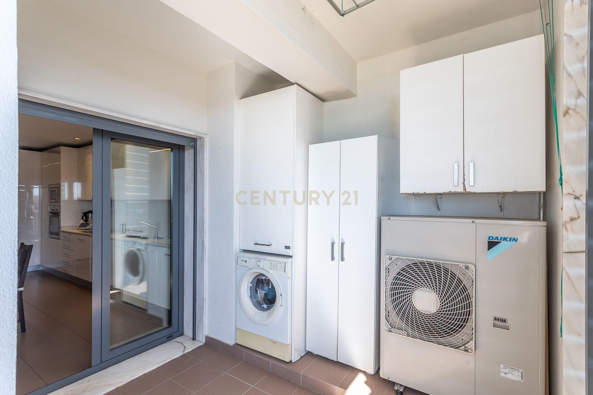 Apartamento T5 à venda em Amora, Seixal — foto 14