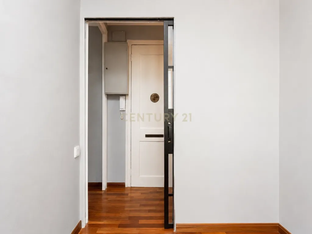 - Image 22