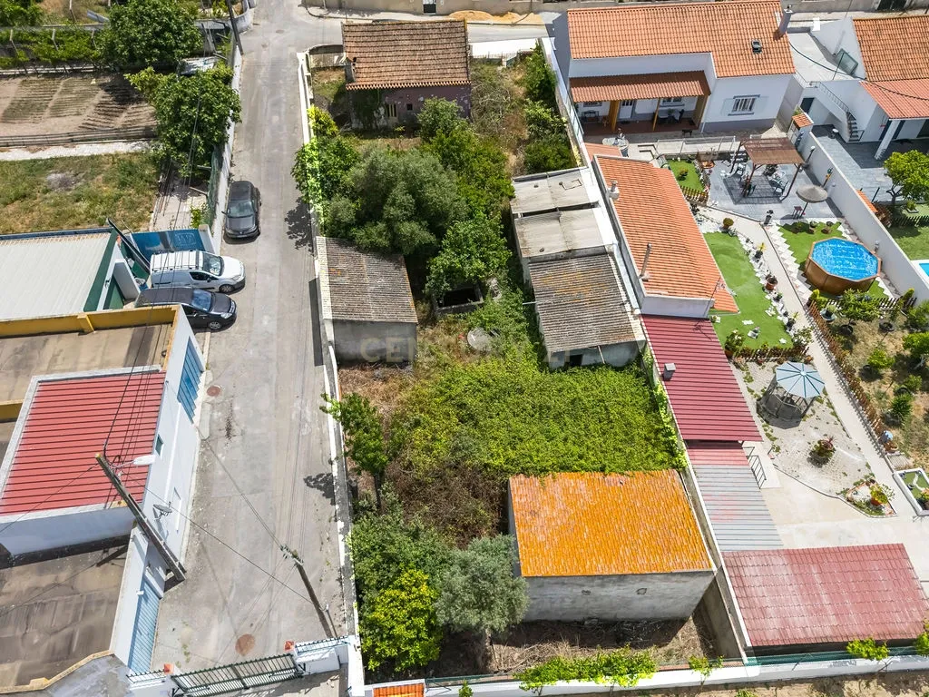 Moradia térrea para recuperação total - Pinhal Novo - Image 7