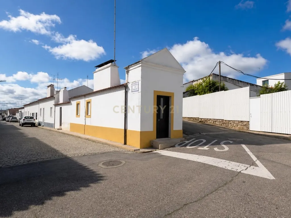Moradia Cabeção - Image 1