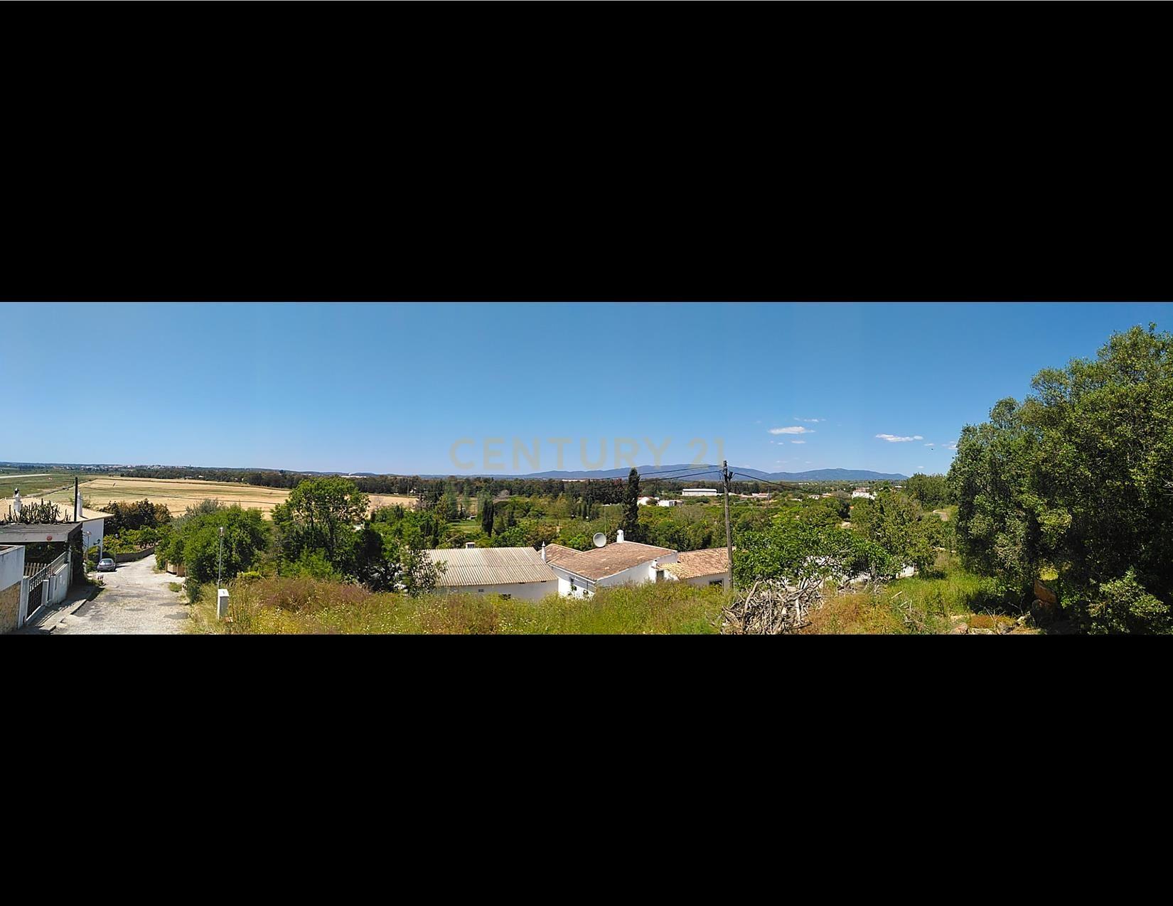 Terreno Urbano com Vista Desafogada nos Montes de Alvor – 435m² - Image 1