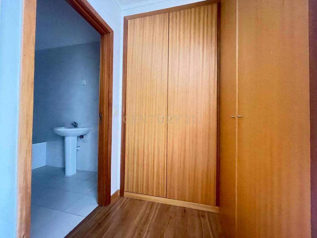 T2 em Canelas - Image 11