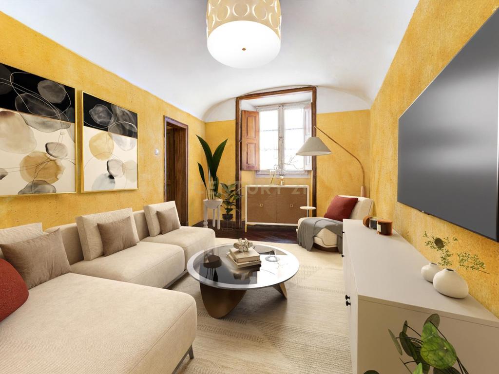 Apartamento T2 com 125m2 no Centro Histórico de Évora - Image 2