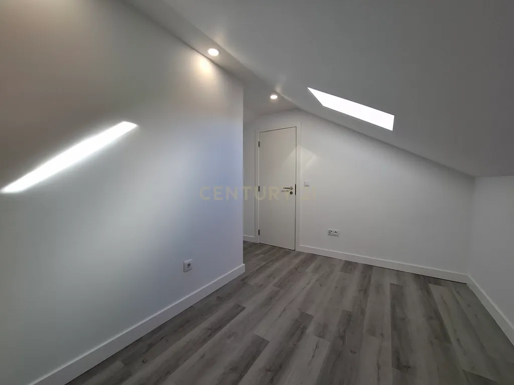 A tua primeira casa! O teu primeiro grande passo! - Image 9