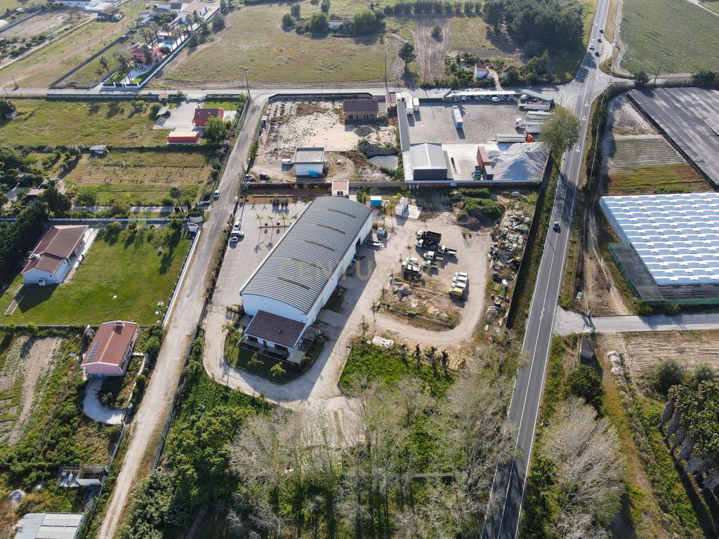 Moradia/Armazém em lote de 10280m2 em Alcochete - Image 70