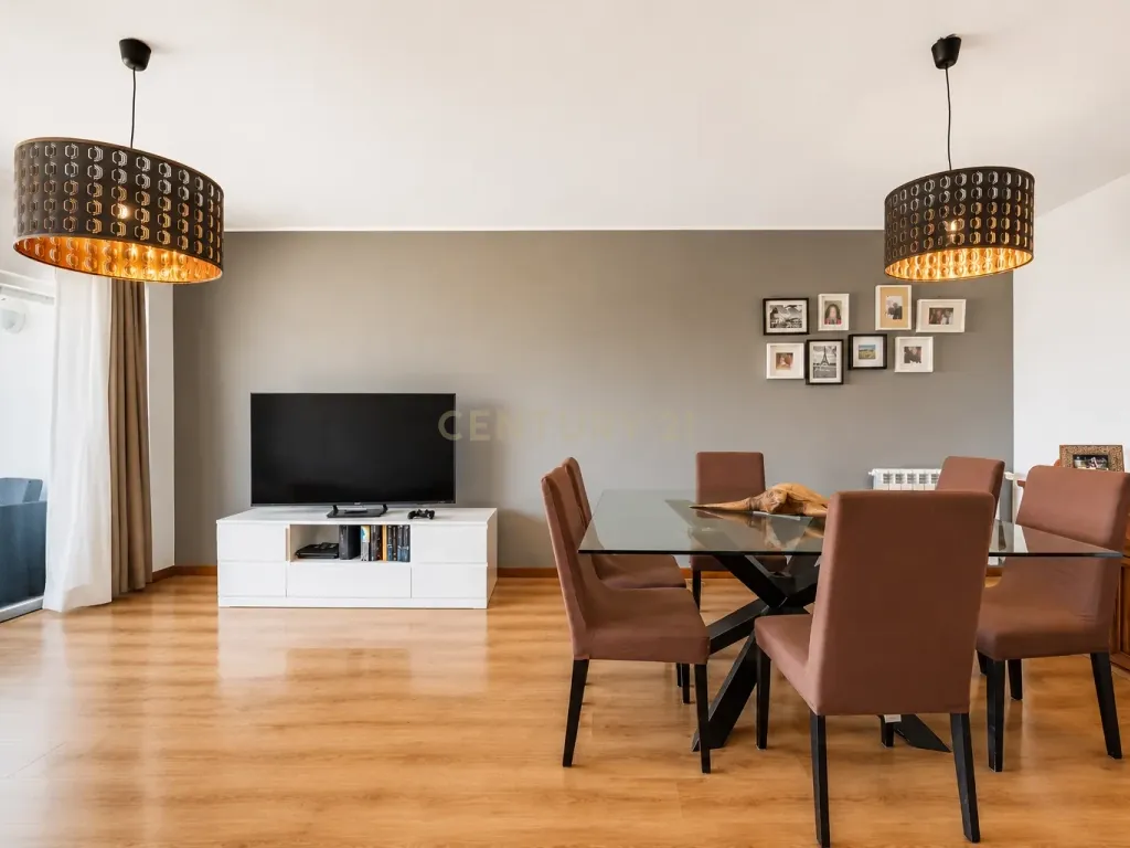T3 Exclusivo com 161 m², Vista Mar e Potencial para Duplex | Quinta de Santa Teresa - Image 9