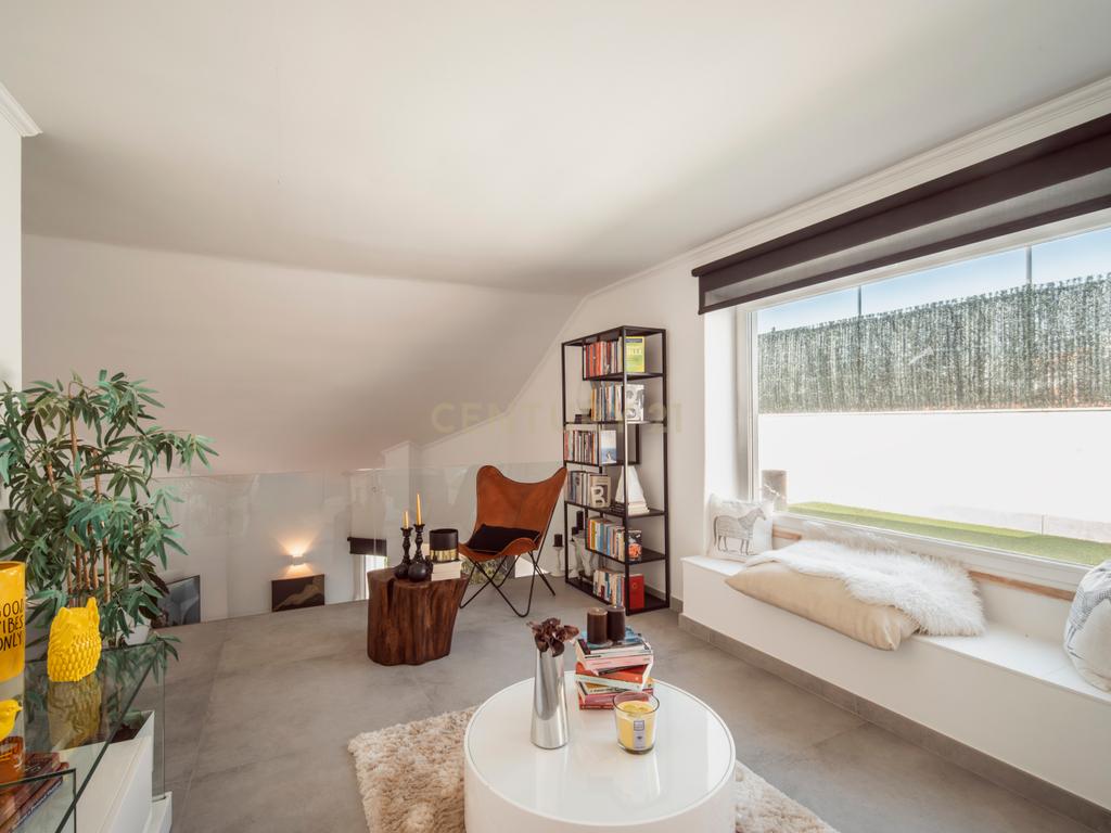 Penthouse T3 | 250 m² | Monte Estoril - Image 18