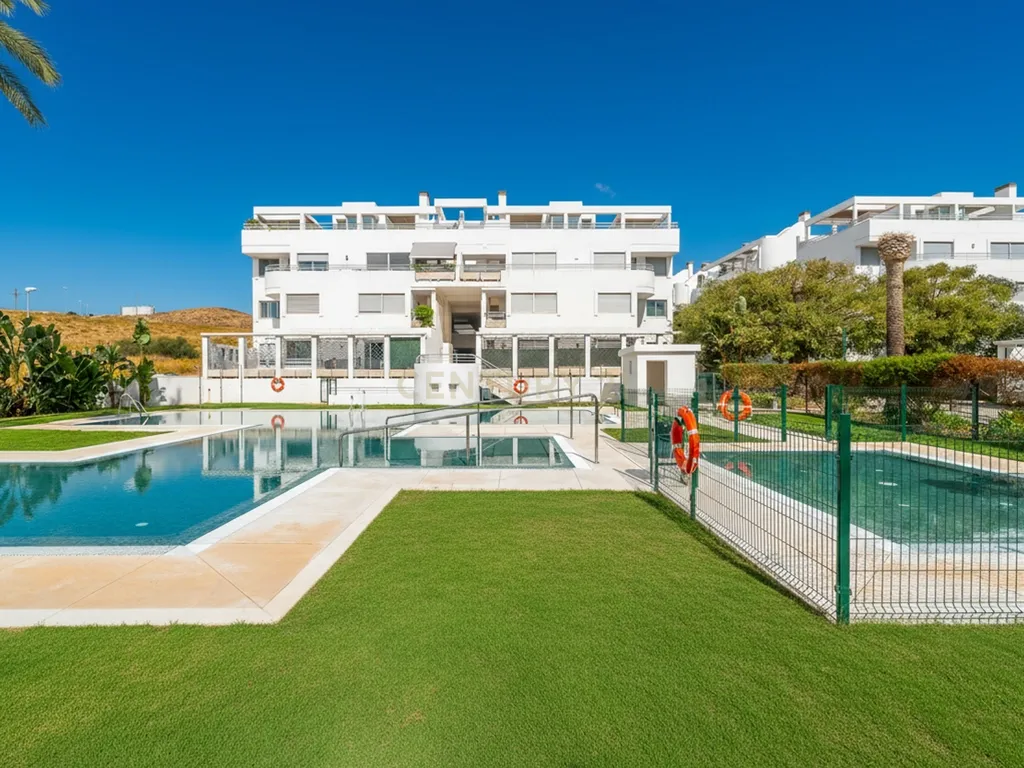 🌅 Charmosa Penthouse com Grande Solário Privativo em La Cala de Mijas - Image 36