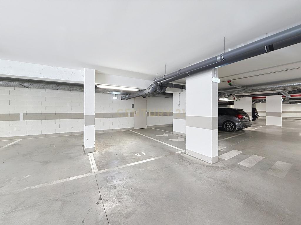 Apartamento T2 com Vista Rio, Semi-Novo, Empreendimento Seixal Baia / Vende-se com o mobiliário - Image 19