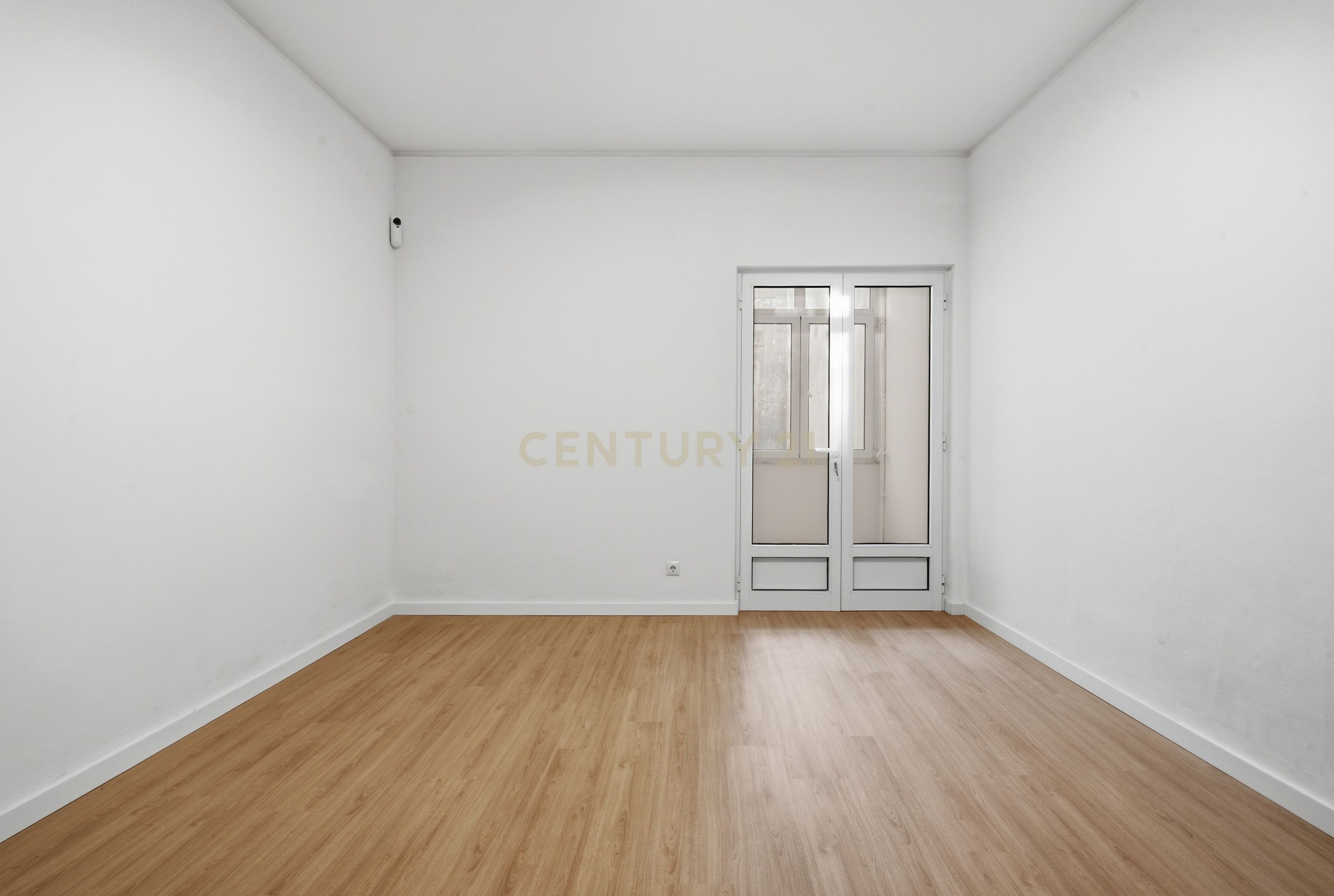 Fotografia 5 de Apartamento T2 Totalmente Remodelado no Centro de Peniche