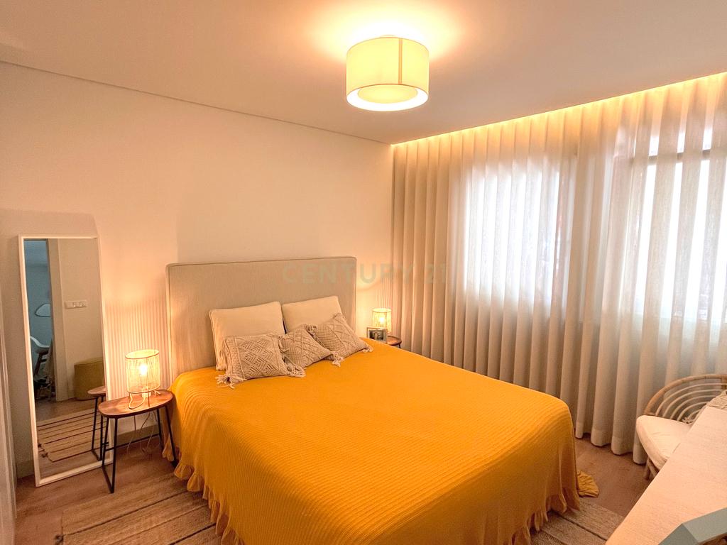 Moderno T1 em Lisboa - Perfeito para Viver ou Investir - Image 5