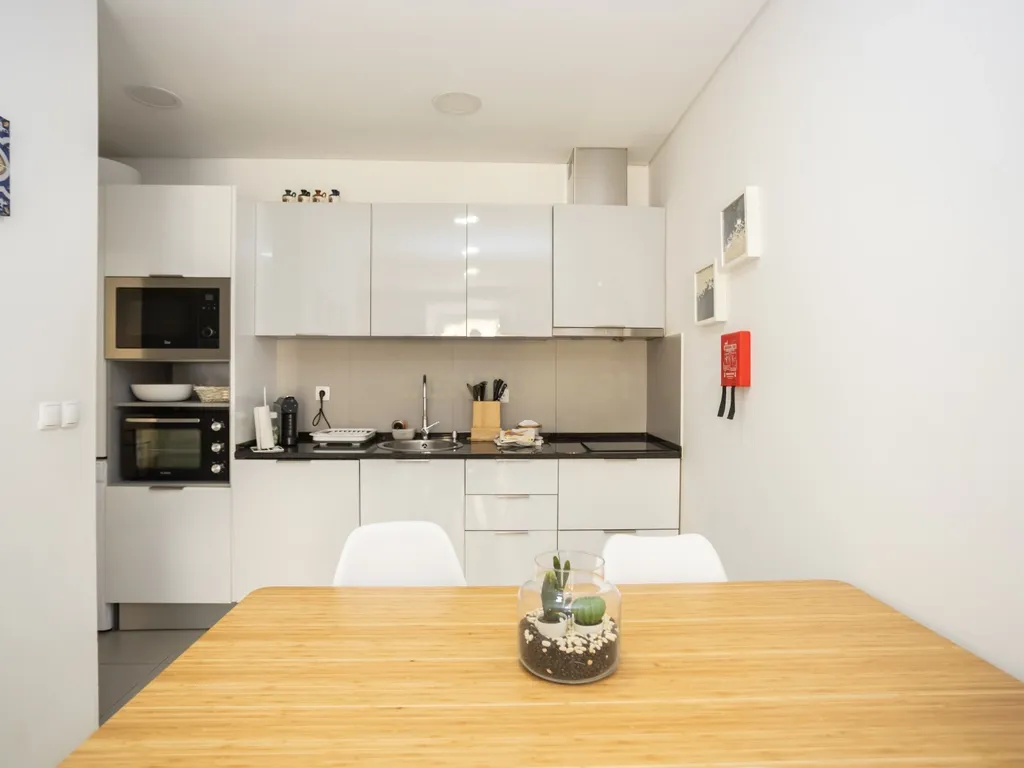 Prédio de Charme Totalmente Renovado no Coração da Baixa de Setúbal – Investimento de Excelência - Image 20