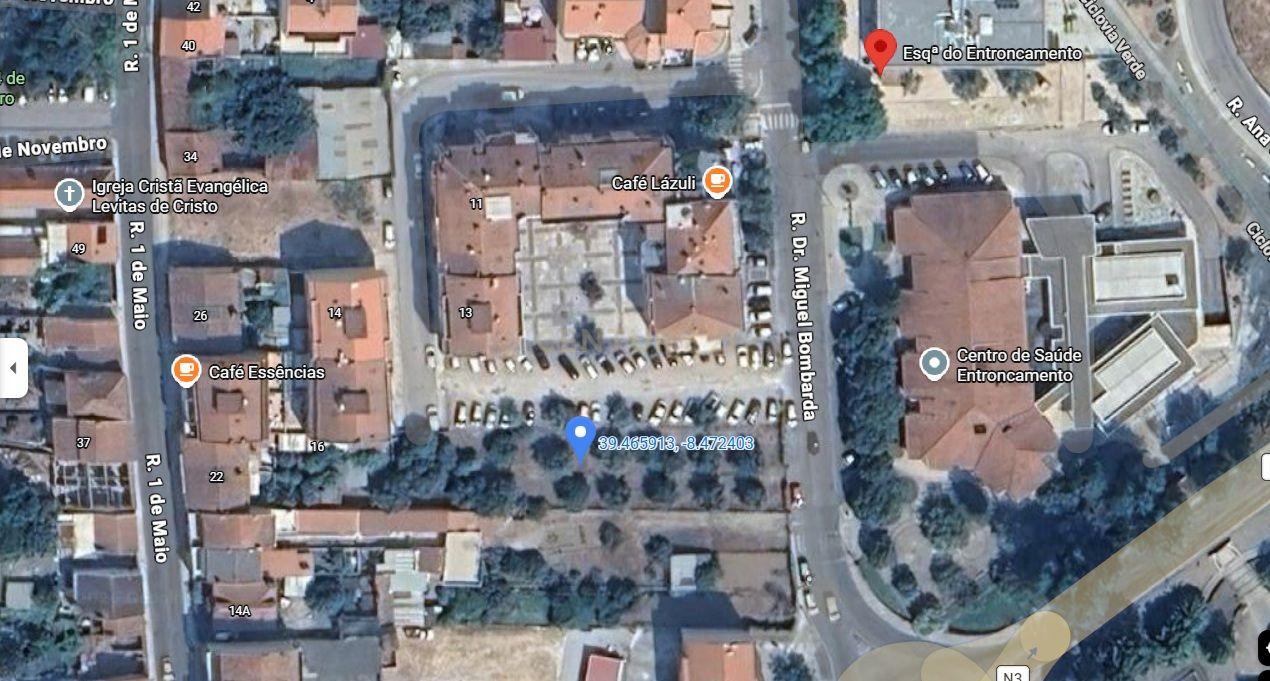 Fotografia 4 de Oportunidade de Investimento: Terreno para Construção em Localização Premium